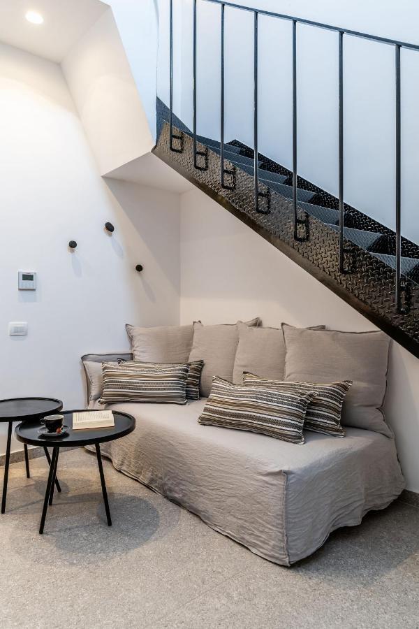 Hippocampus Hotel Камари Экстерьер фото