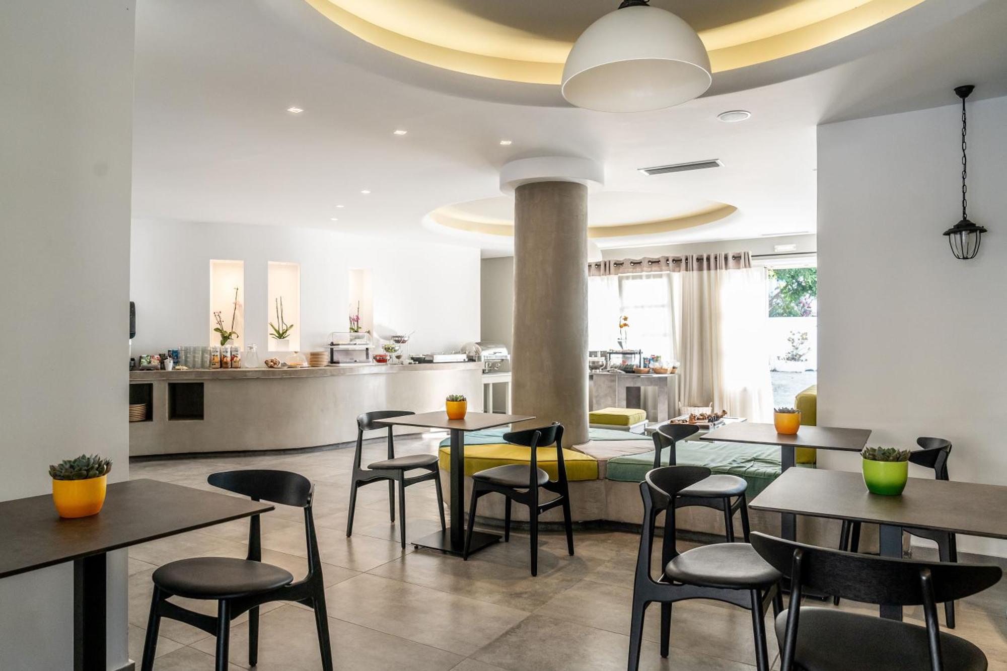 Hippocampus Hotel Камари Экстерьер фото