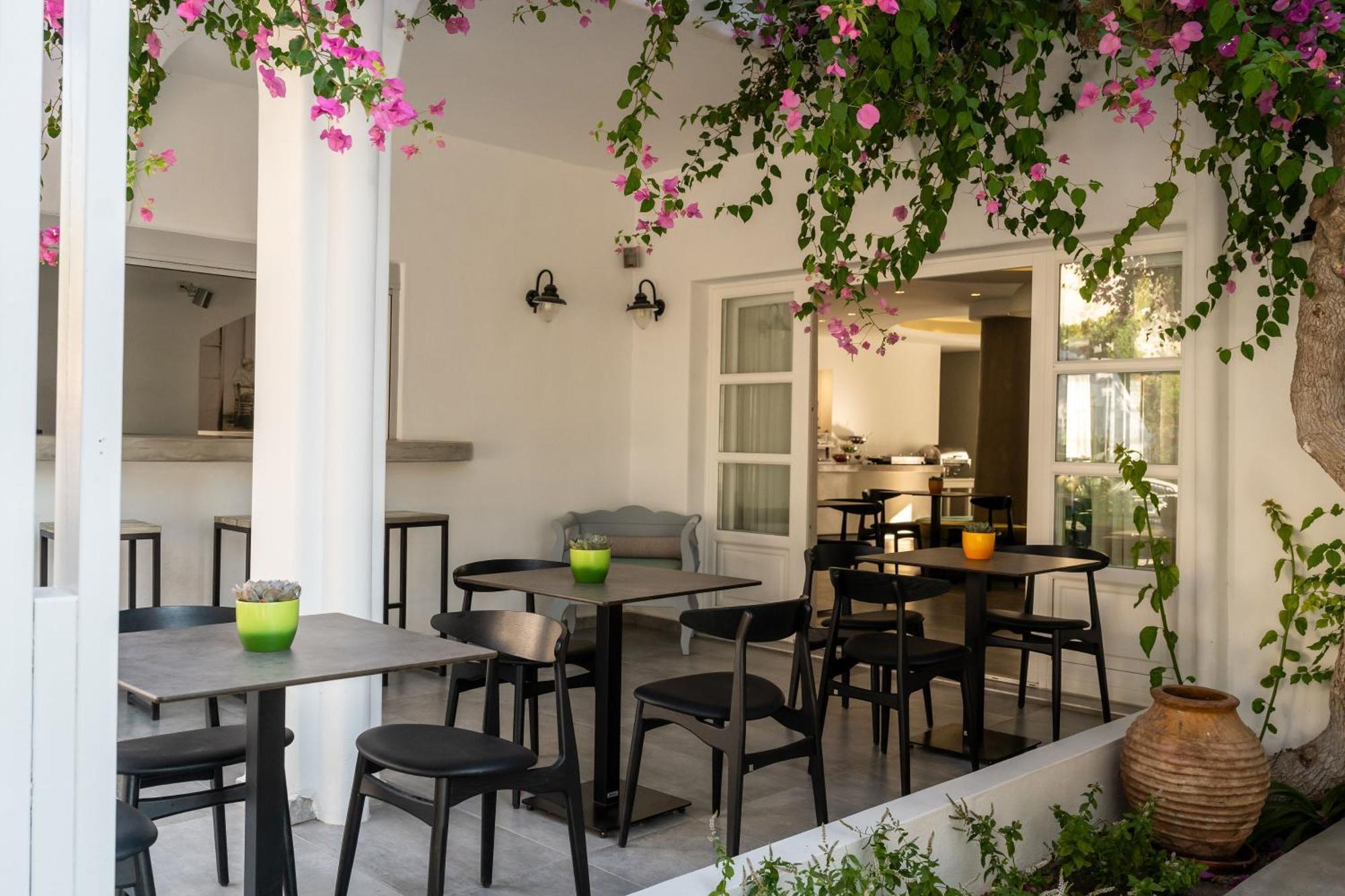 Hippocampus Hotel Камари Экстерьер фото
